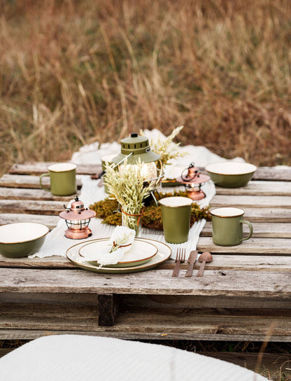 Enamel 2-Tone Salad Plate Set