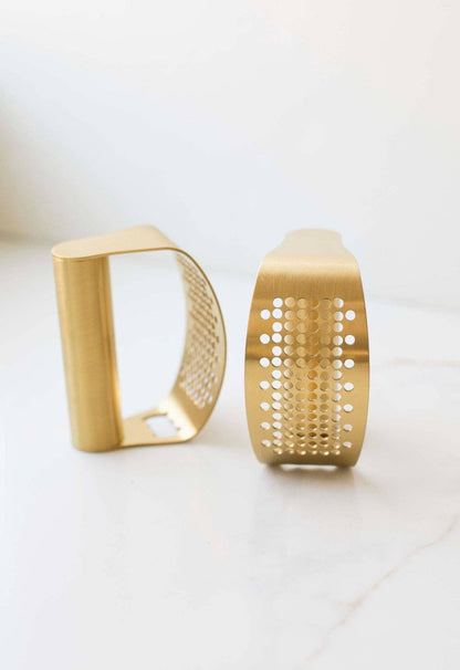 Auric Garlic Rocker