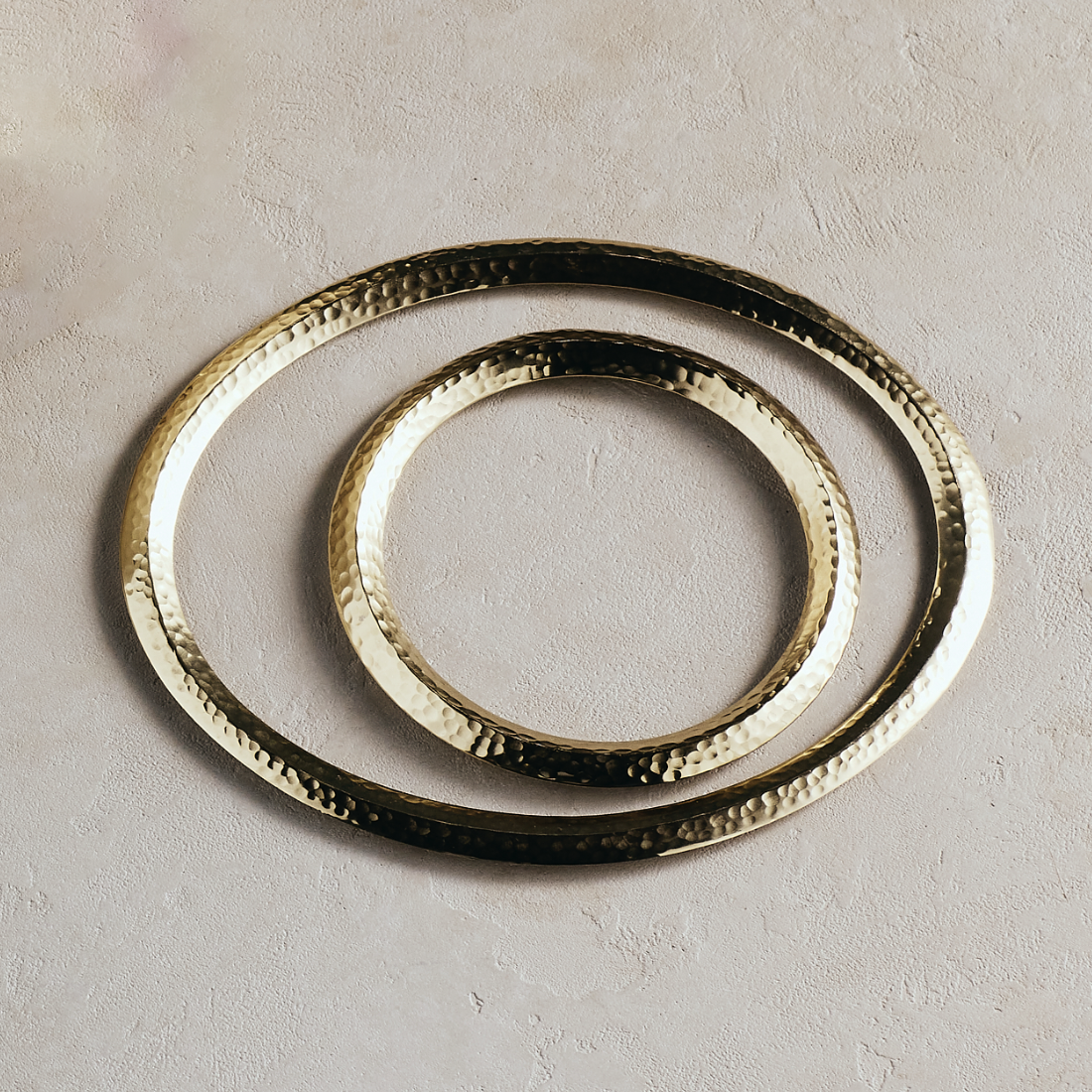 Aurum Hammered Trivet Assorted - Set of 2