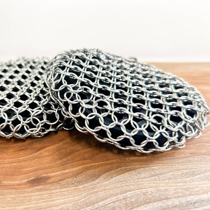 Round Metal Scrubber | Cast Iron &amp; Grill Cleaner