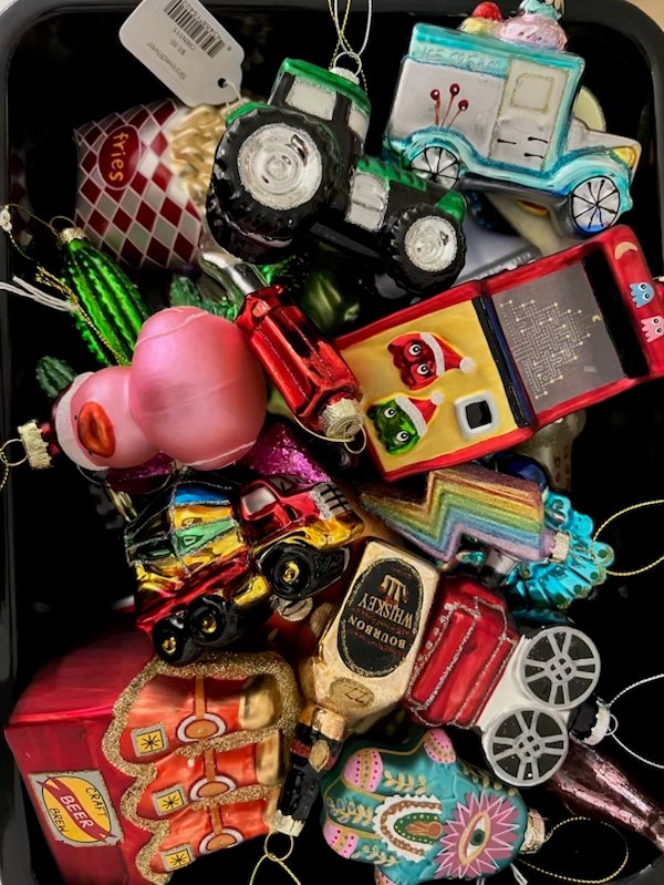 Blue Astronaut, Nostalgic Retro Outer Space Christmas Ornament Gift