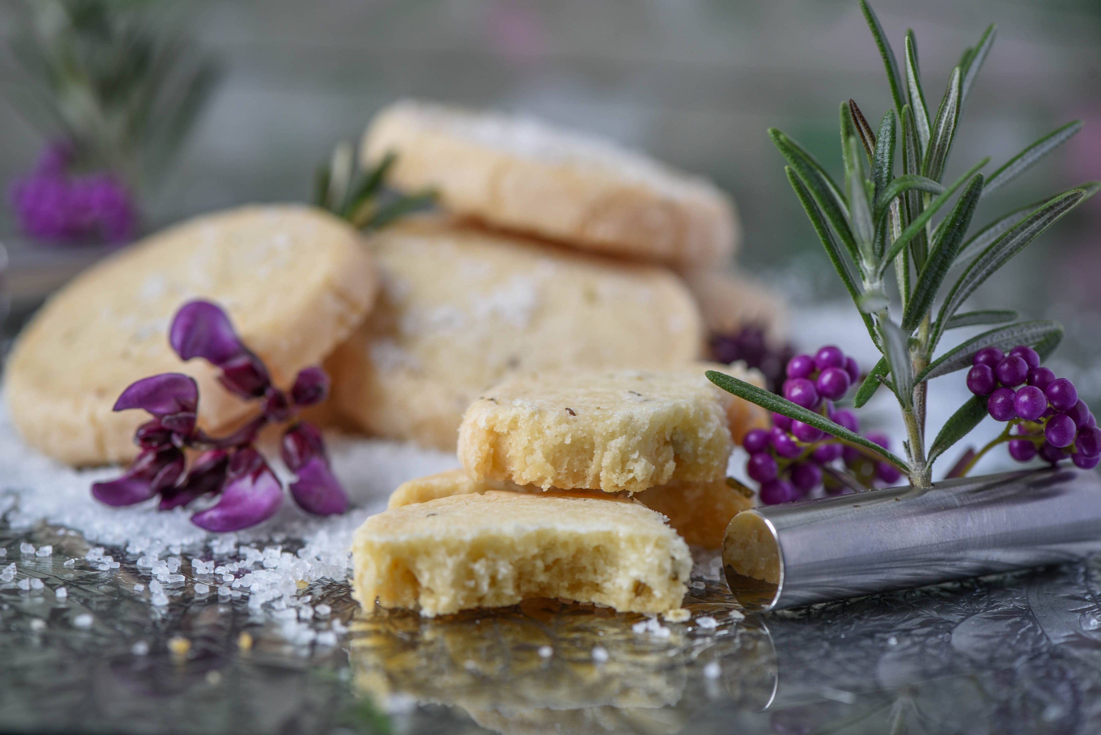 Salted Rosemary Shortbread - 3 oz