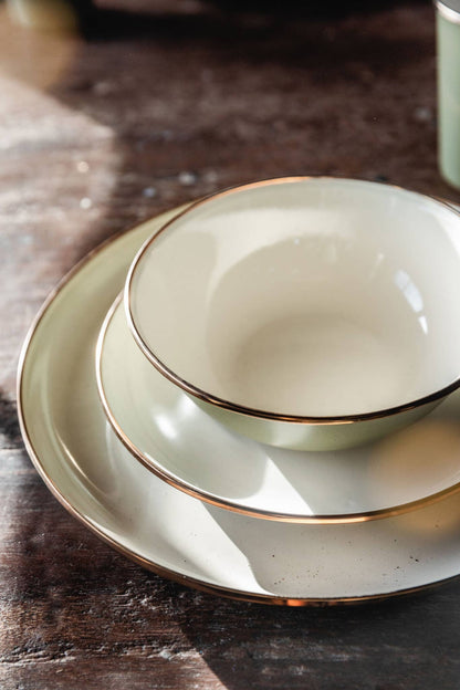 Enamel 2-Tone Salad Plate Set