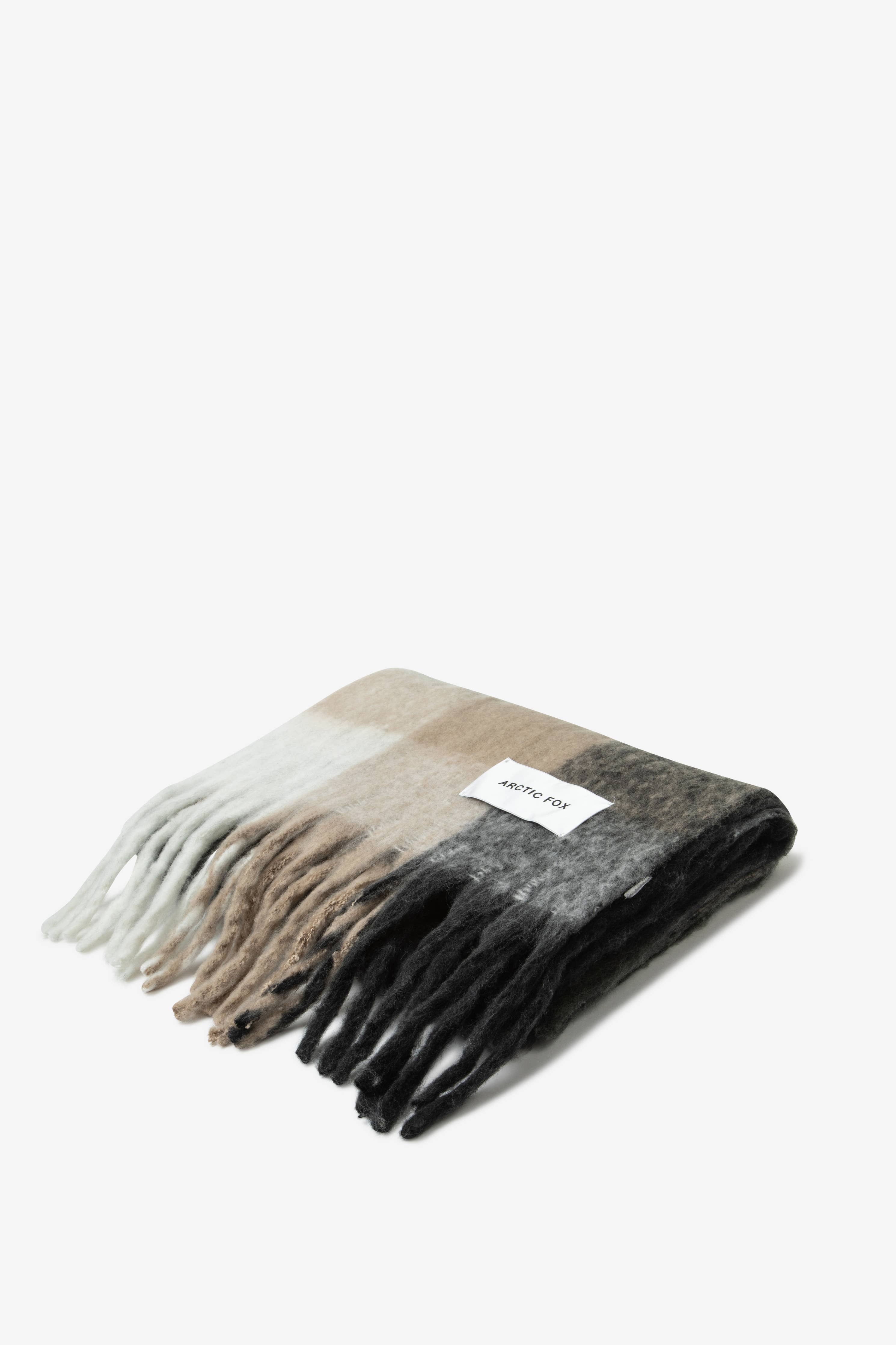 The Reykjavik Scarf - Black Check