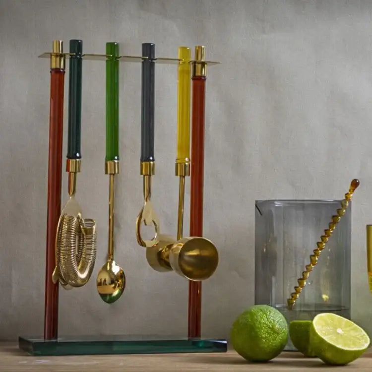 Niko Hanging Bar Tool Set